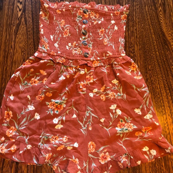 Strapless Floral American Eagle Romper - Picture 1 of 4